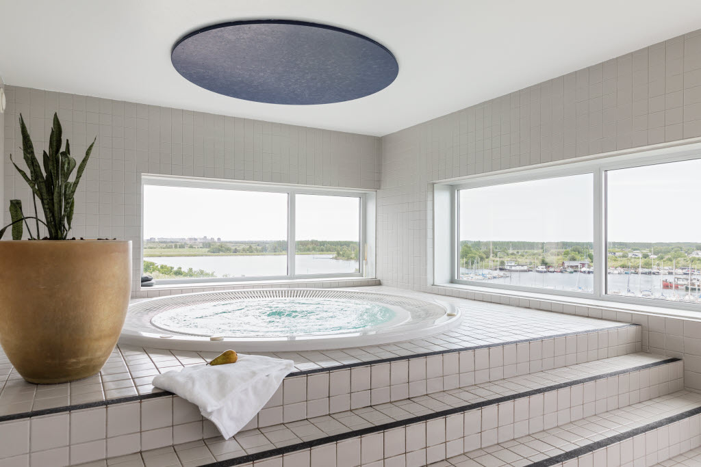 Copyright: : Mads Armgaard
Graae, Armgaard & Bangsbo Photography
Jacuzzi